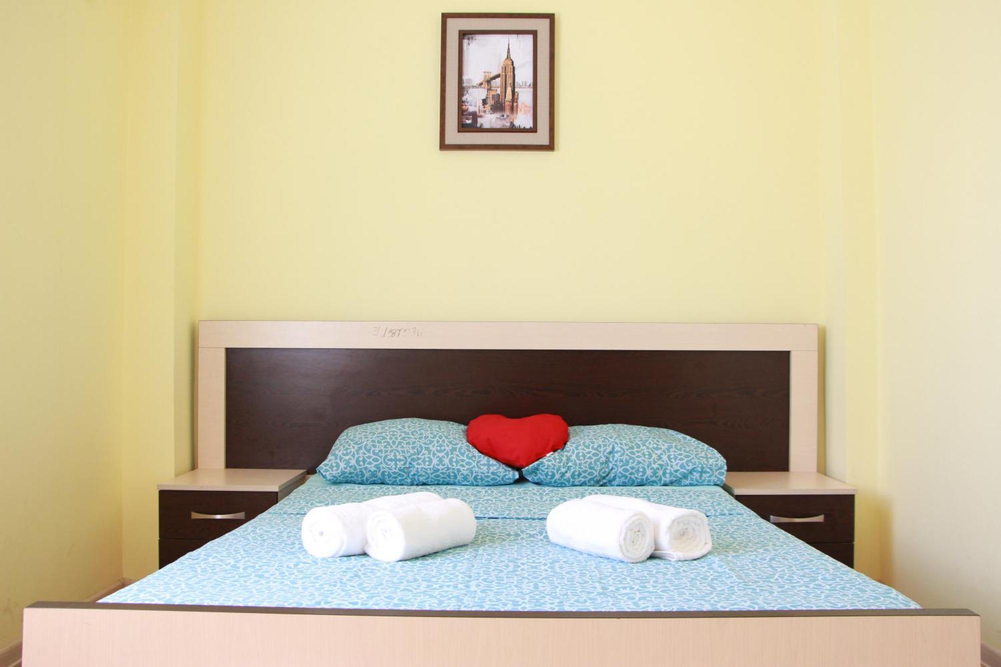Gala Hotel يوريكي المظهر الخارجي الصورة